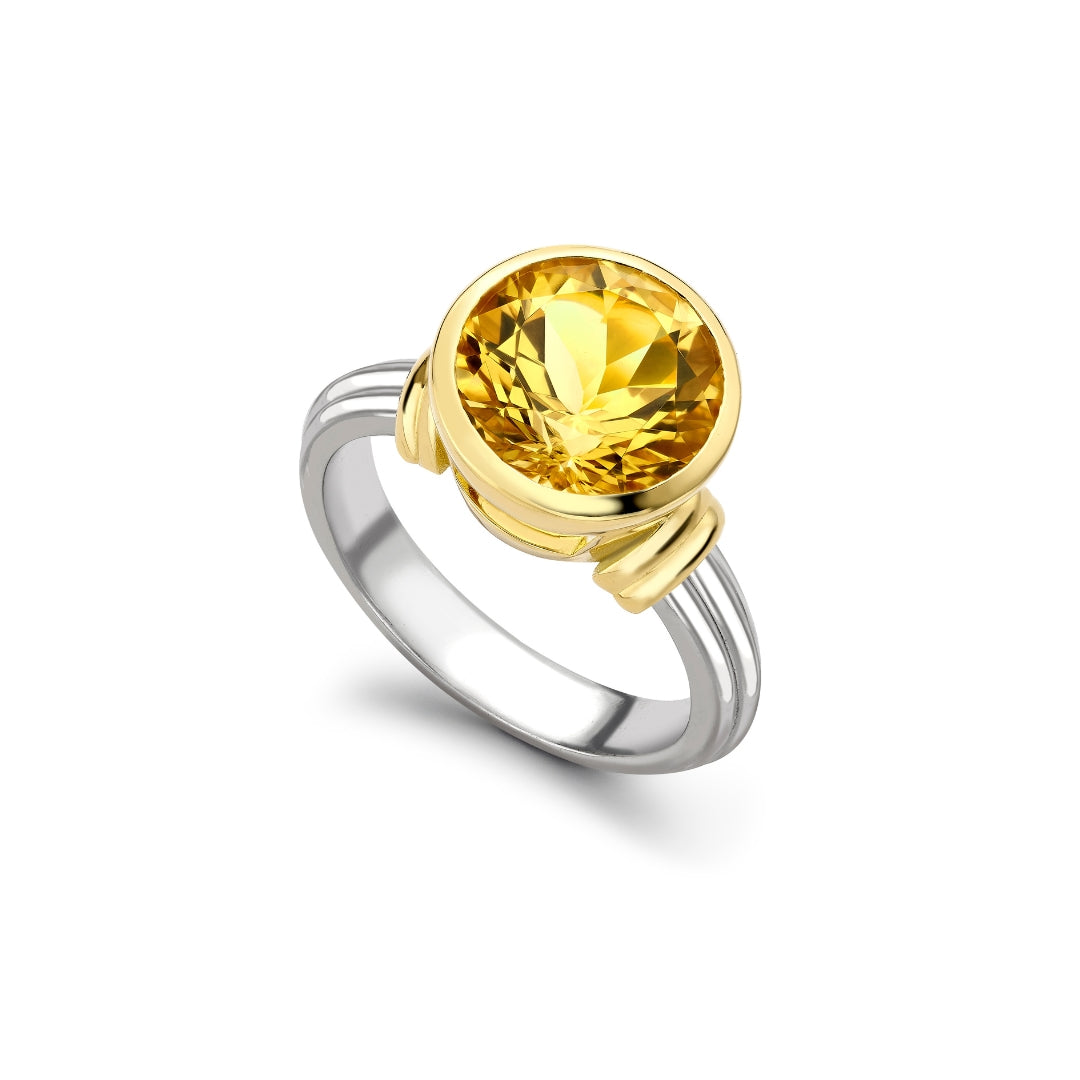 Golden Beryl Rail Ring
