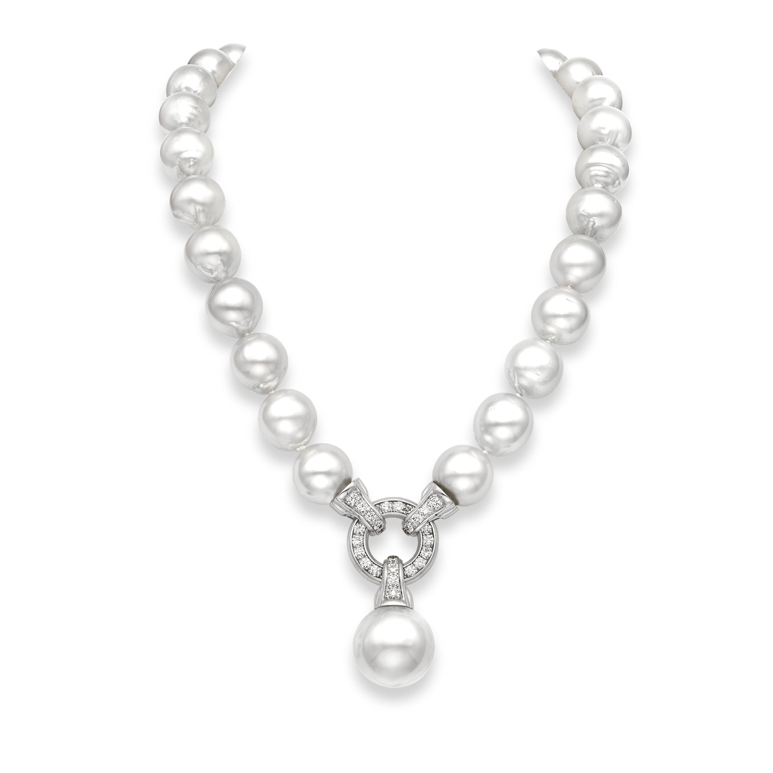 South Sea Pearl Necklace With Diamond Link Clasp