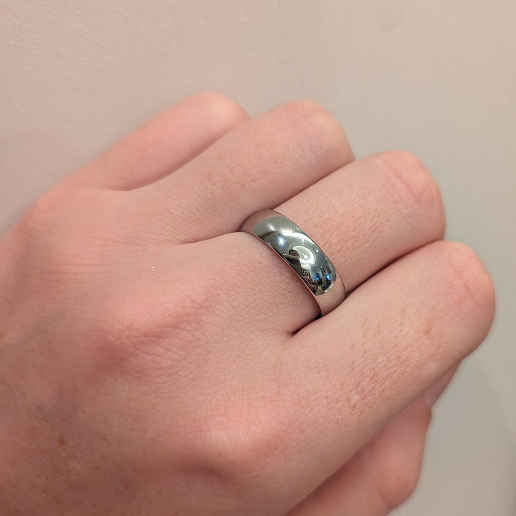 Gents 6mm Platinum Band - Light Court